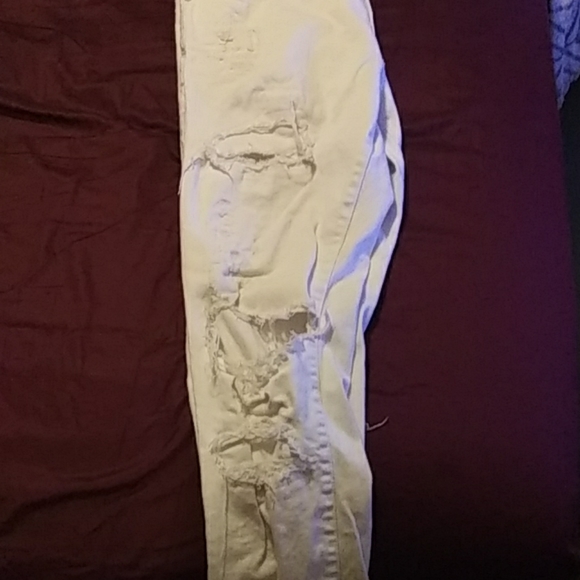 Jeans - Picture 3 of 3